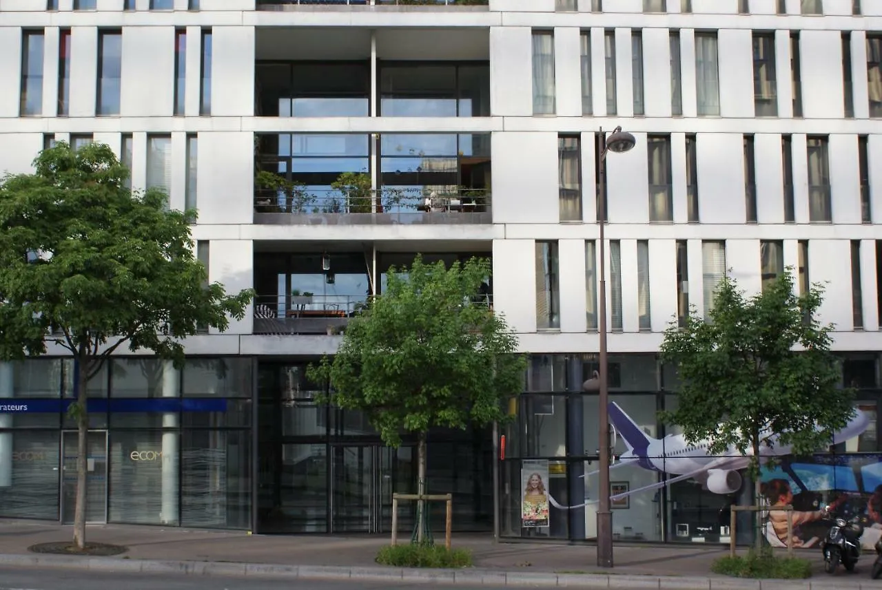 Lejlighed Seine Front / Lib. F.mitterrand *